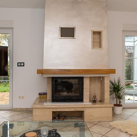 Ganzes Ferienhaus In Leipzig Mit Garage Und Fussbodenheizung Esterno foto