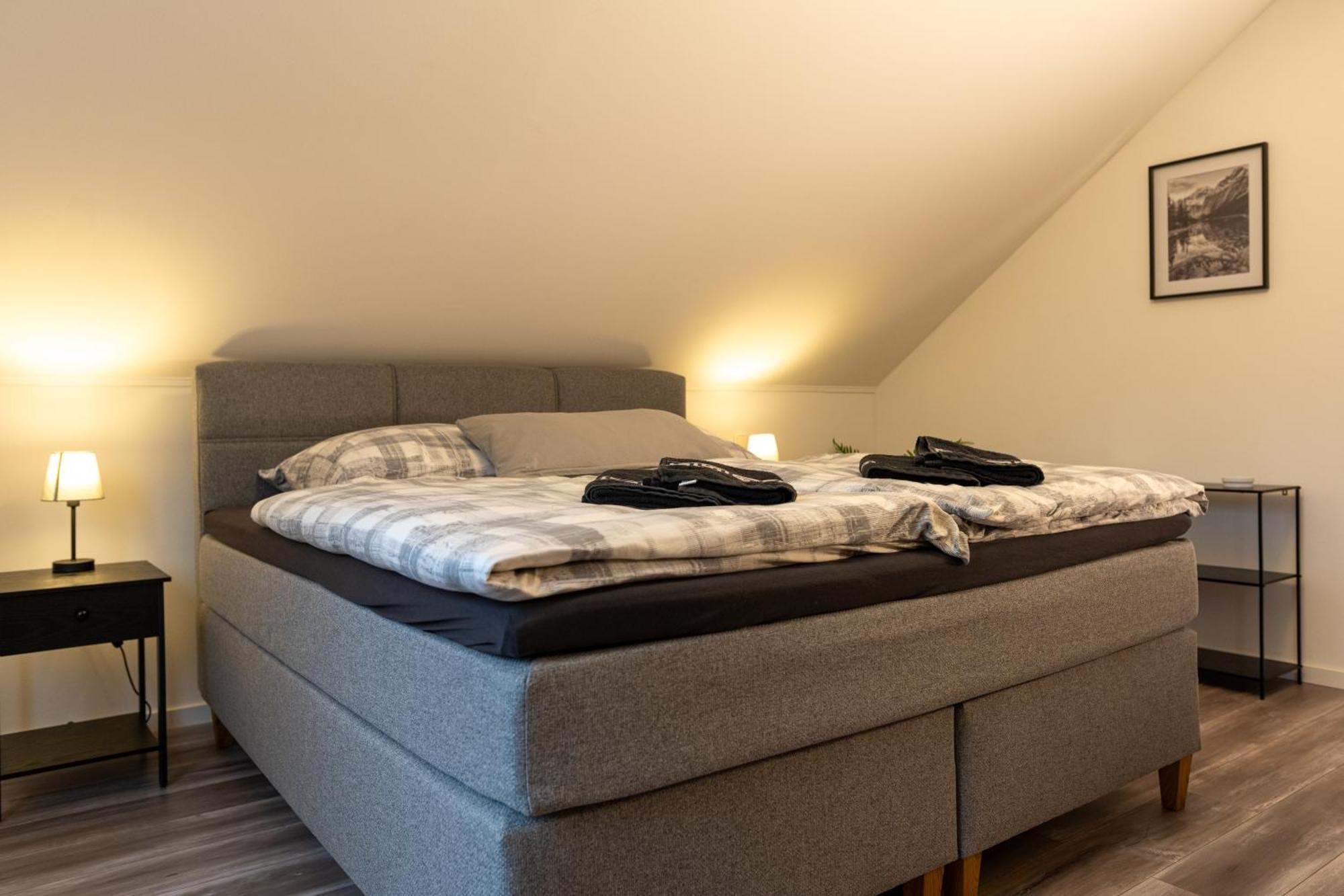 Ganzes Ferienhaus In Leipzig Mit Garage Und Fussbodenheizung Esterno foto