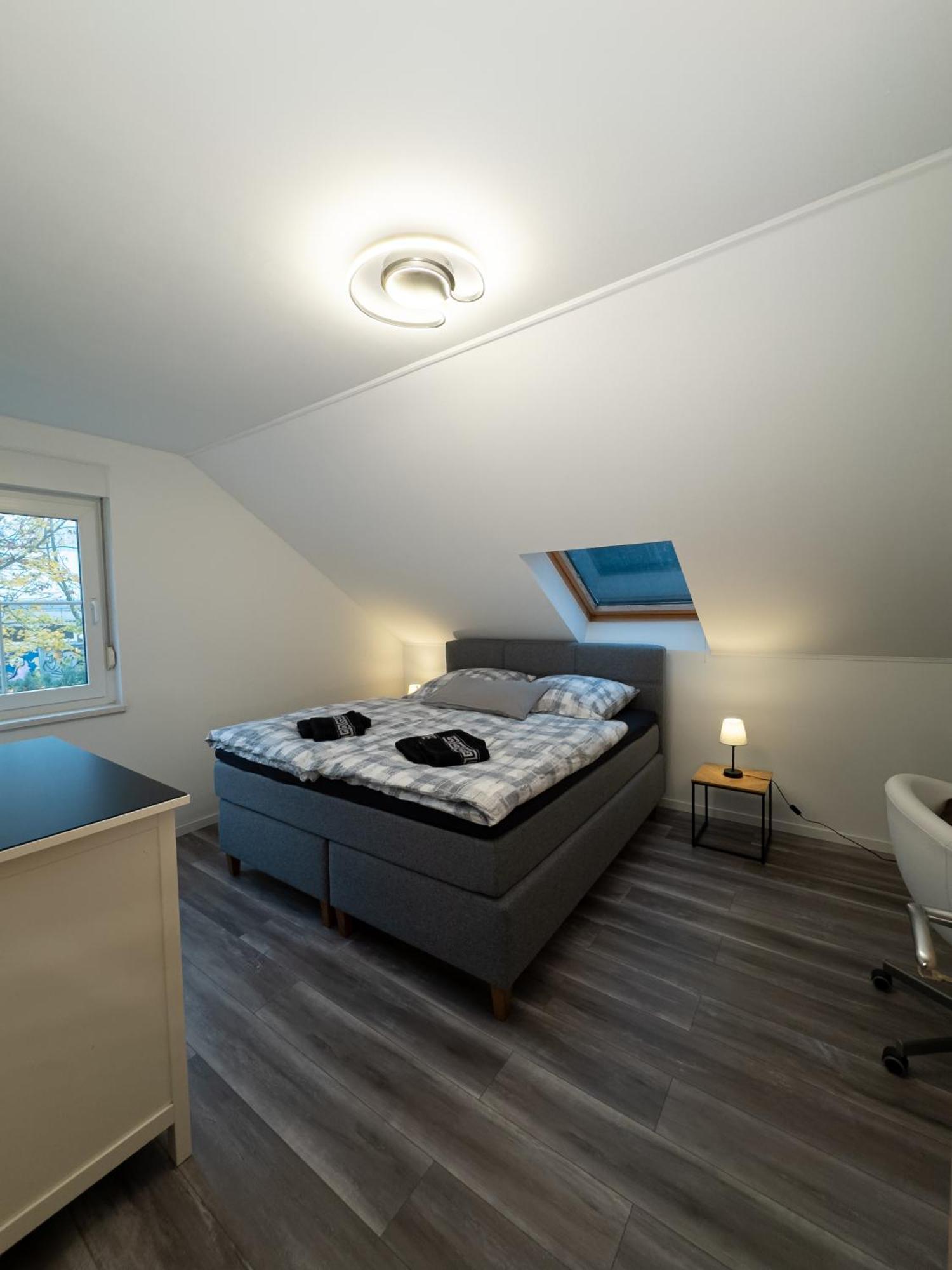 Ganzes Ferienhaus In Leipzig Mit Garage Und Fussbodenheizung Esterno foto